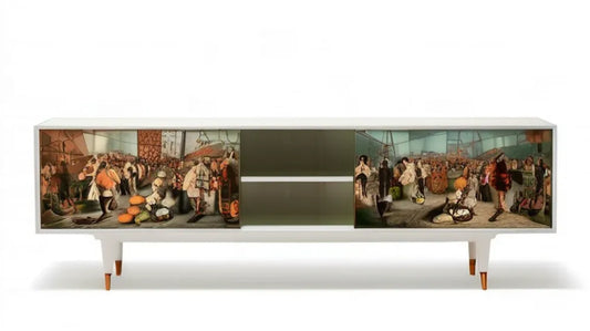 Biała komoda z dekoracyjnym nadrukiem i bukowymi nogami, 180 x 40 x 60 cm